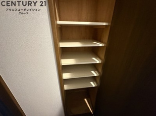 リアライズ逆瀬川の収納