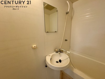 コンパクトで使いやすい洗面所