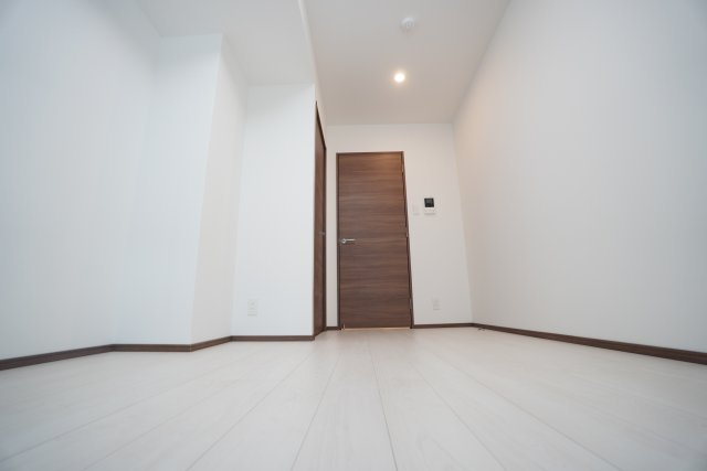 ジェノヴィア西千葉の居間・リビング