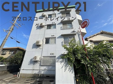 落ち着いた雰囲気の外観です！