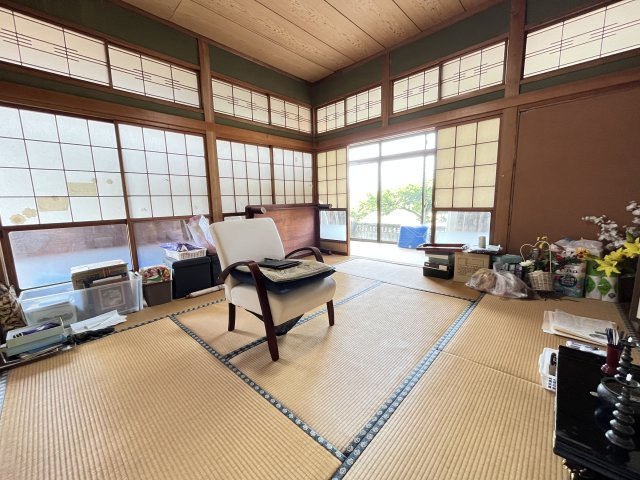 八代市　鏡町鏡　2階建の内装