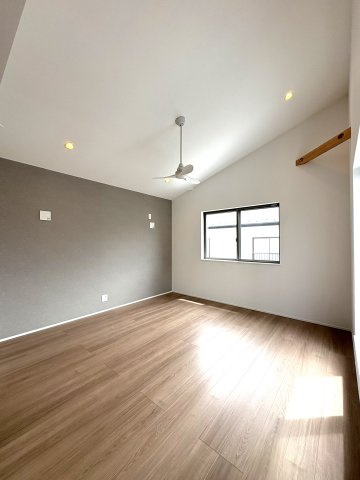 COASTAL COMPACT｜湘南を軽やかに楽しむ家の居間・リビング