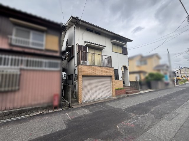 稲沢市日下部松野町三丁目戸建の外観