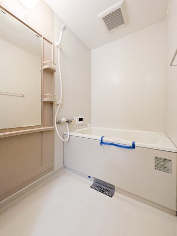 Ｃａｓａ　Ｖｅｒｄｅ甲東園の浴室|ユニットバスはリフォーム予定