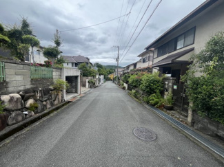 【前面道路含む現地写真】 | 松が枝3丁目　古家付き土地