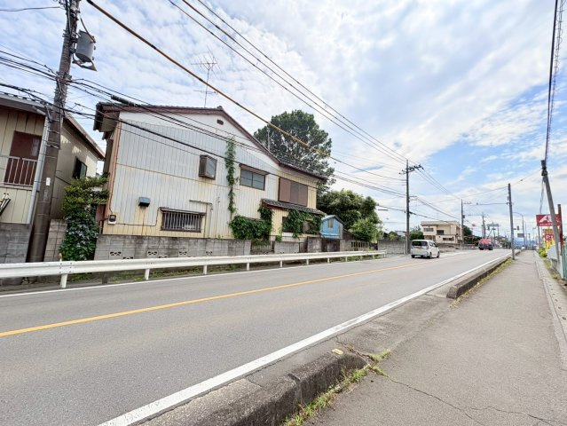 川越市笠幡　建築条件なし売地　JR川越線『笠幡駅』徒歩5分　【霞ヶ関西小学区】の前面道路含む現地写真