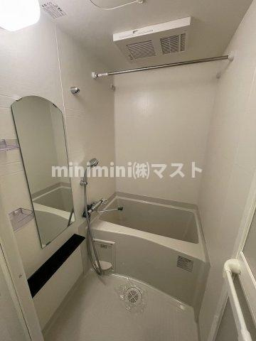 プレサンスOSAKA　DOMECITYクロスティの浴室