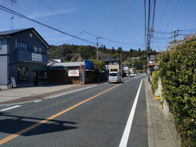 【前面道路含む現地写真】 | 東金市田間　古家付き土地
