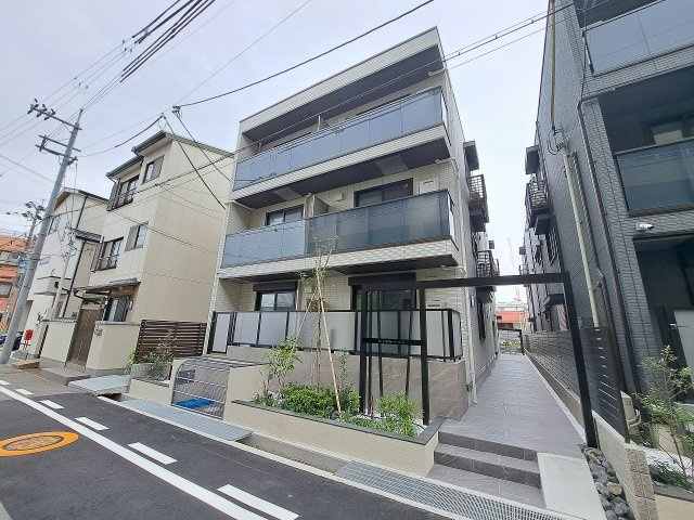 ル　トレフル