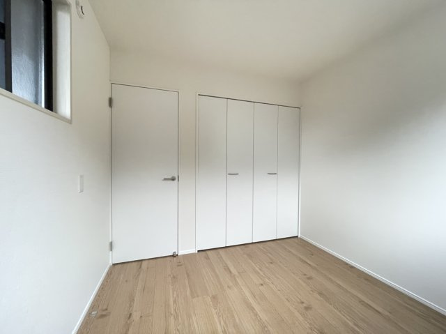 倉敷市茶屋町１期１号棟の洋室|収納スペースを確保し、お部屋を広く使えます