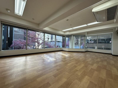 | 事務所(一部)　中央区日本橋室町