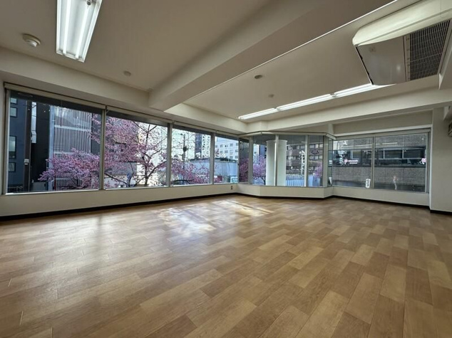  | 事務所(一部)　中央区日本橋室町