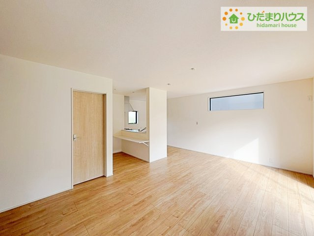 日立市田尻町6期　新築戸建　1号棟の居間・リビング|お子様が元気に遊べる広々としたリビングです。