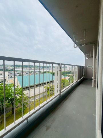 新多聞第ニ住宅のバルコニー
