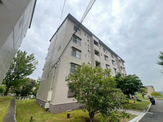 新多聞第ニ住宅の外観