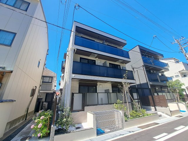 ル　トレフル