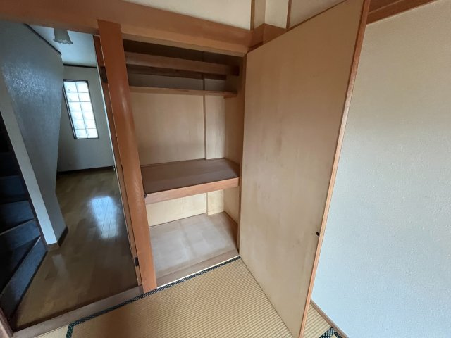 大石北町貸家の内装