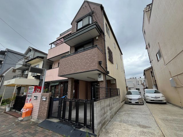 大石北町貸家