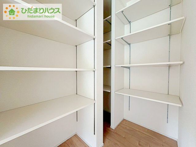 日立市田尻町6期　新築戸建　2号棟の収納|パントリー完備で散らかりがちなキッチン回りもラクラクお片付けできちゃいます！(*^-^*)