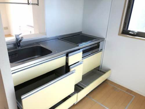メゾンマスト向中野 Ｃのキッチン