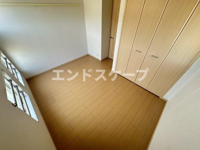 クレメントの洋室|高崎、前橋のお部屋探しはエンドスケープまで！お客様の理想お聞かせ下さい♪