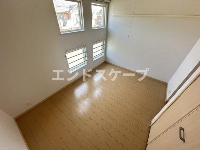 クレメントの洋室|高崎、前橋のお部屋探しはエンドスケープまで！お客様の理想お聞かせ下さい♪