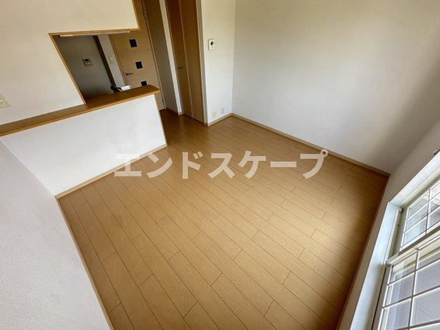 クレメントの居間・リビング|高崎、前橋のお部屋探しはエンドスケープまで！お客様の理想お聞かせ下さい♪