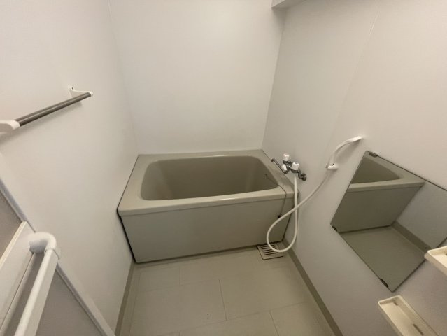 六甲ヒルズ篠原台の浴室|お風呂で日々の疲れを落としましょう
