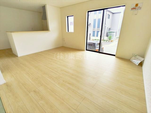 【居間・リビング】の画像