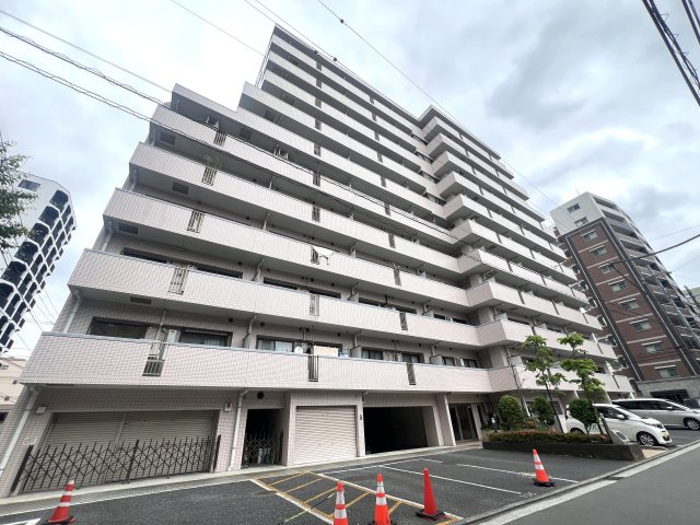 あっちこっちに駅！こっちそっちにコンビニ！しかも平坦！一人暮らし？ファミリー住まい？どっちにしても超便利な最強立地！な、【ピュアシティ横浜6】リノベーション