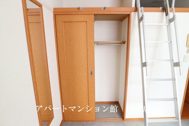レオパレスサンフラワーの収納|画像9
