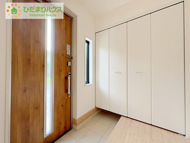日立市田尻町6期　新築戸建　3号棟の玄関|丁度良い靴箱のサイズ♪これだけあれば家族全員の靴がしまえてスッキリ(^O^)