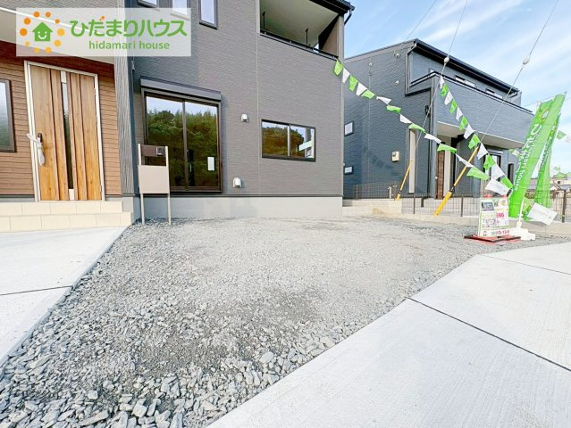 日立市田尻町6期　新築戸建　3号棟の駐車場|マイホームなら駐車場代がかかりません。しかも、自宅の駐車場で洗車ができます！今までコイン洗車に行っていた手間も省けて、節約にもつながります(^^♪