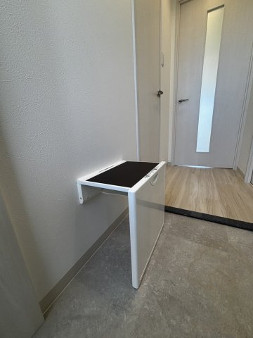 エクレレメディコ天六の玄関