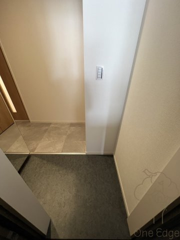 クレール塚本の玄関