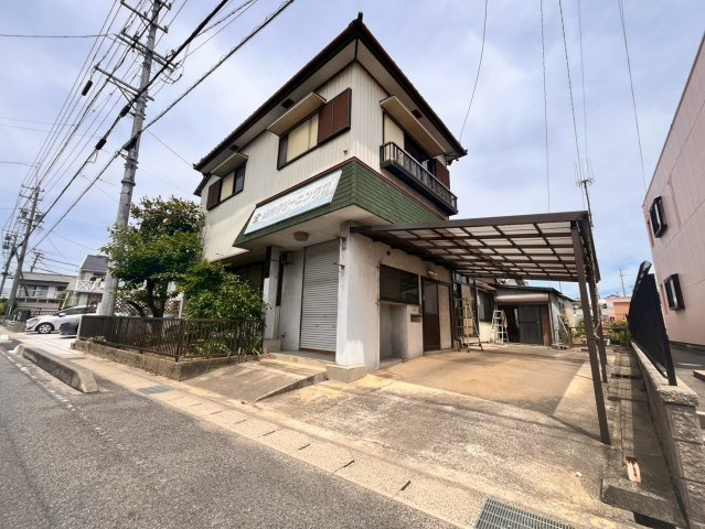 吉原町平池店舗