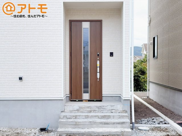 【玄関】 | 富士宮市淀平町第2　Ⅱ期　新築戸建て　6号棟