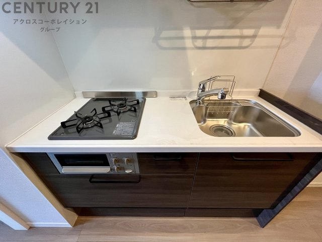 2口ガスコンロ付きのシステムキッチン