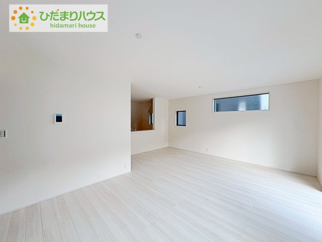 日立市田尻町6期　新築戸建　4号棟の居間・リビング|お子様が元気に遊べる広々としたリビングです。