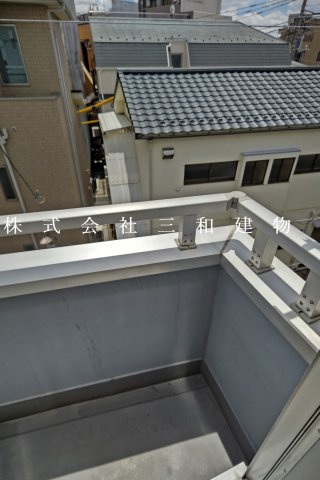 第５スカイプラザ久保中のバルコニー|同間取り別室の参考写真です