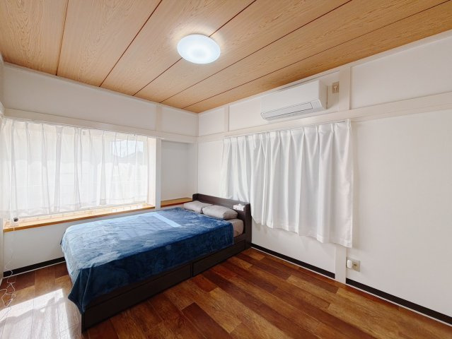 【中古戸建 】行田市大字持田の洋室|■洋室｜「今日も一日お疲れ様」とご夫婦でゆったりくつろげる寝室。毎日の家事やお仕事に疲れた日はフカフカのベットで癒されてください♪
