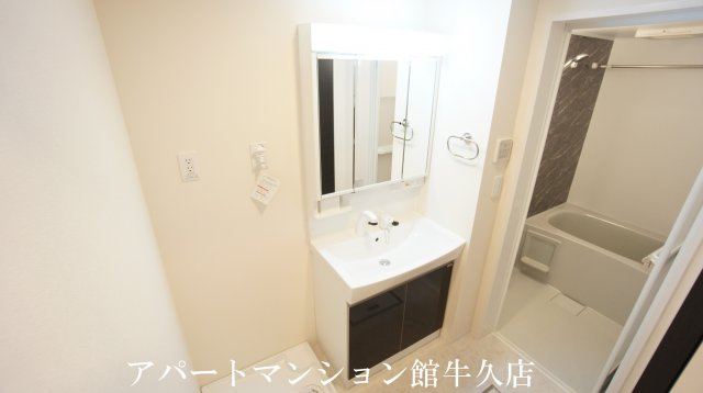 Ｄｉｖａ（ディーバ）の独立洗面台|洗髪洗面化粧台