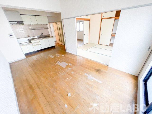 エルスト東住吉の居間・リビング