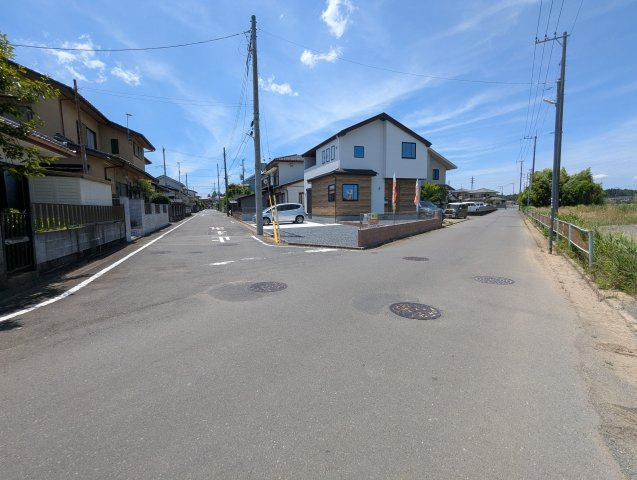 水戸市堀町　2期の前面道路含む現地写真|前面道路含む現地写真です