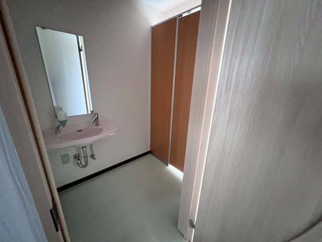 サンシャイン栄ビルのトイレ