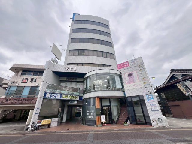 サンシャイン栄ビルの外観