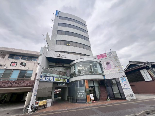 サンシャイン栄ビルの外観