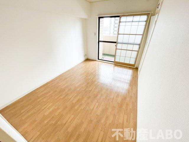 モンリベルテ天王寺の洋室