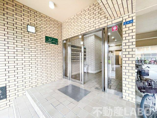 モンリベルテ天王寺のエントランス