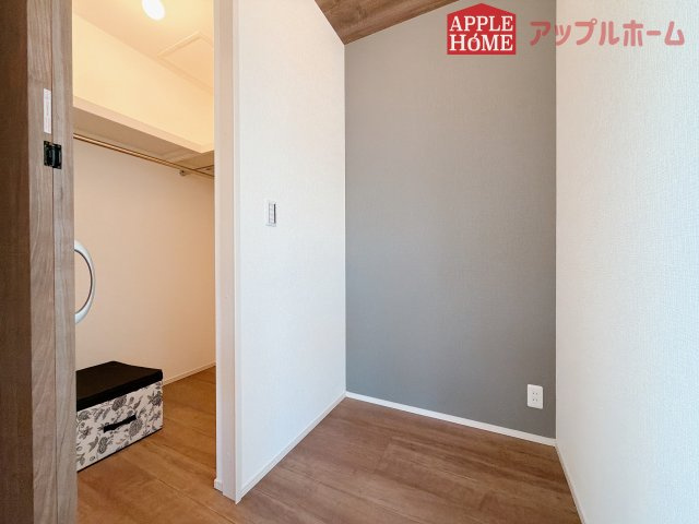 行田市深水町IIの収納|２階居室は全室収納あり！たっぷりある収納活用でお部屋もキレイを保てます♪